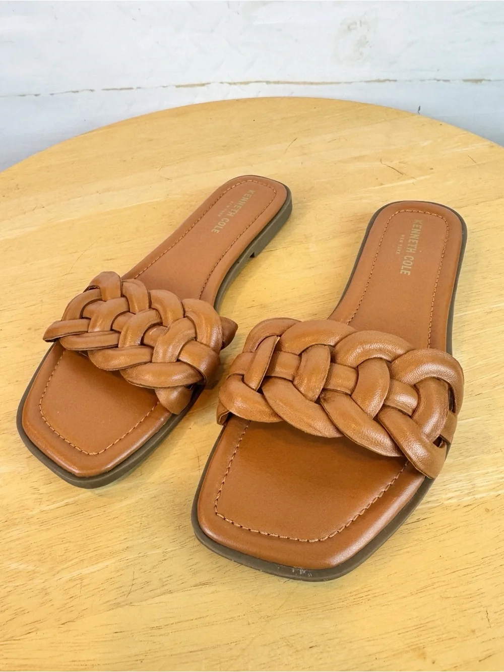 Kenneth Cole | Saddle Brown Slide Sandal, 8 - Picture 2 of 10